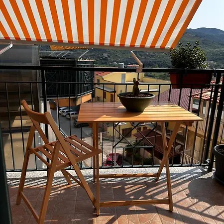 Amuka Bed and Breakfast 4*
